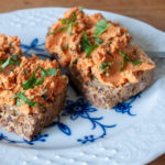 Sauerampfer-Tomaten-Butter